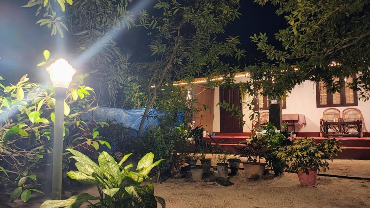Marari Adonis Beach Villa Mararikulam Luaran gambar