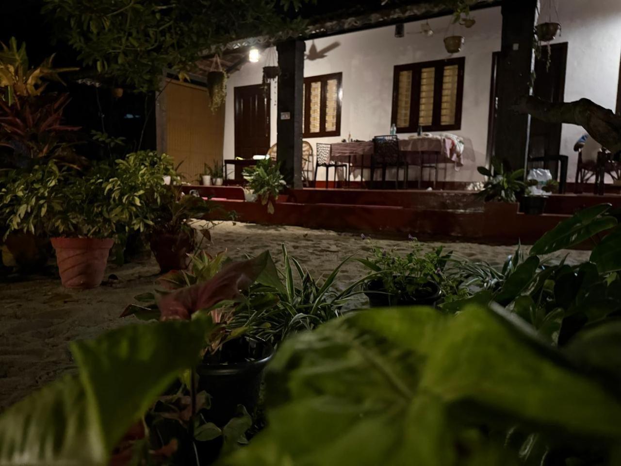 Marari Adonis Beach Villa Mararikulam Luaran gambar