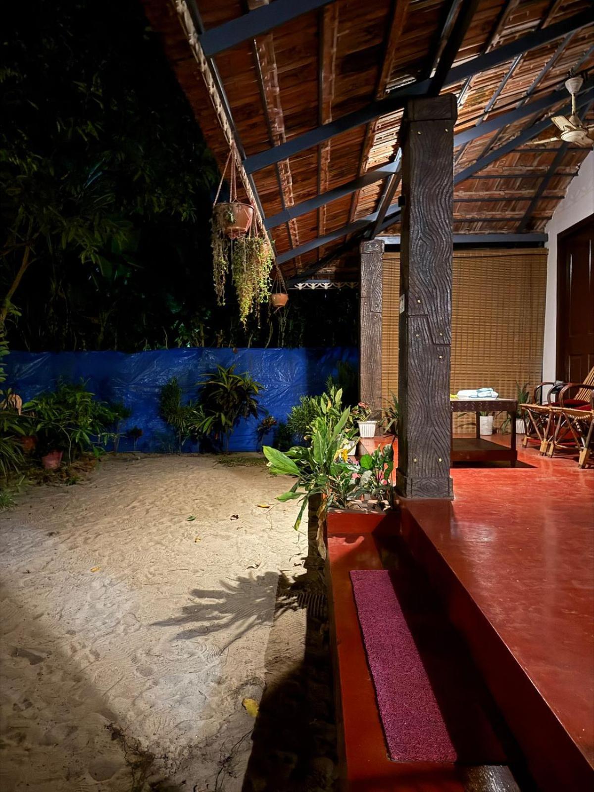 Marari Adonis Beach Villa Mararikulam Luaran gambar