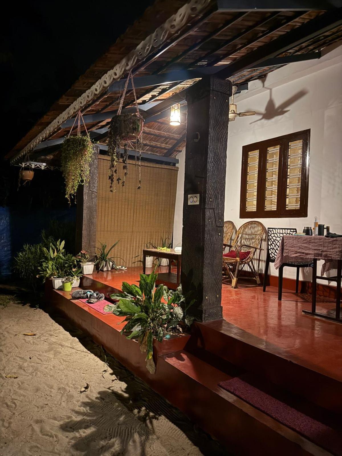 Marari Adonis Beach Villa Mararikulam Luaran gambar