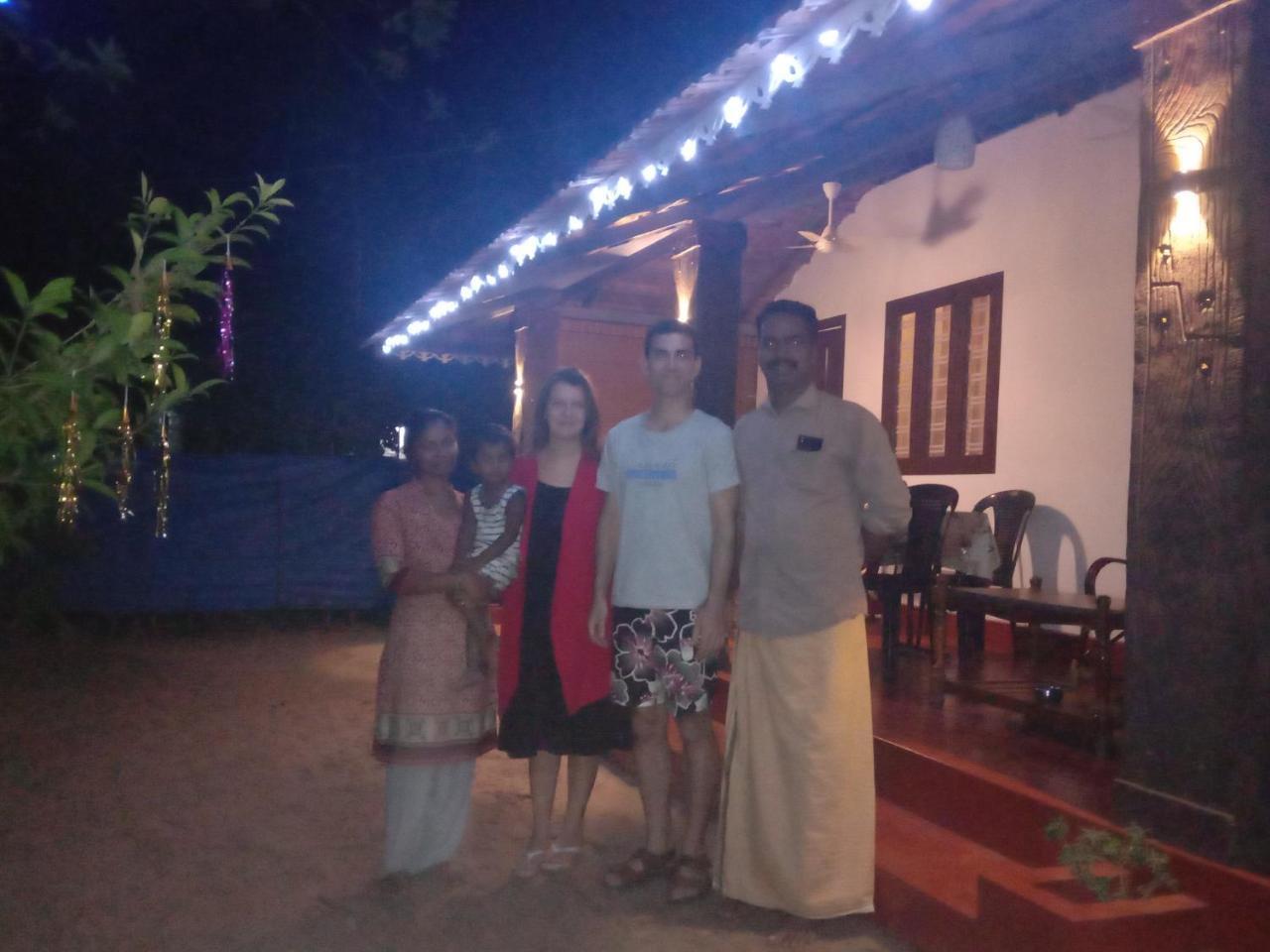 Marari Adonis Beach Villa Mararikulam Luaran gambar