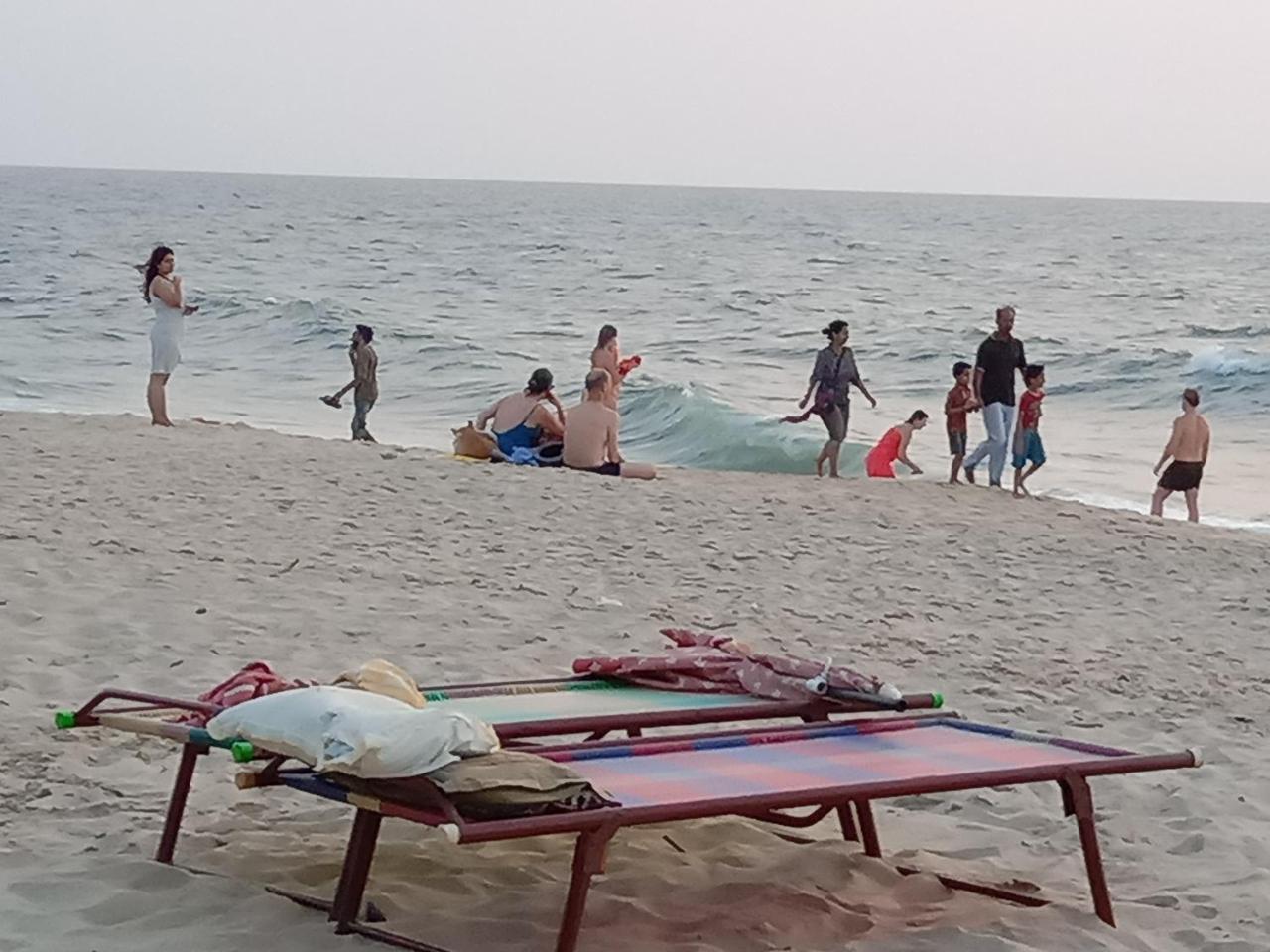 Marari Adonis Beach Villa Mararikulam Luaran gambar